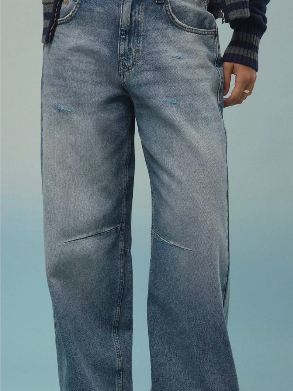 BDG Logan Buckle Baggy Barrel Jeans